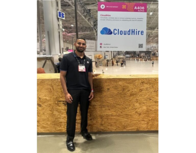 CloudHire-Crosses-100K-Users-Emerges-as-Indias-Top-Platform-for-Global-Job-Seekers.png