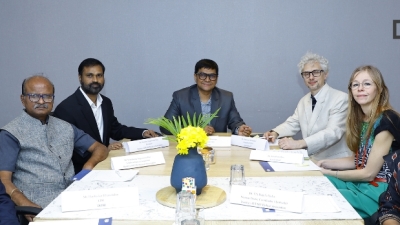 DIZBI-Secures-Seed-Investment-Valued-at-₹20-Crores-to-Pioneer-Traditional-Healthcare-Digitization-1.jpg